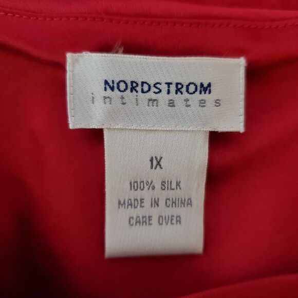 Vintage 90's Nordstrom Plus Size Maroon Silk Tank - Picture 5 of 5